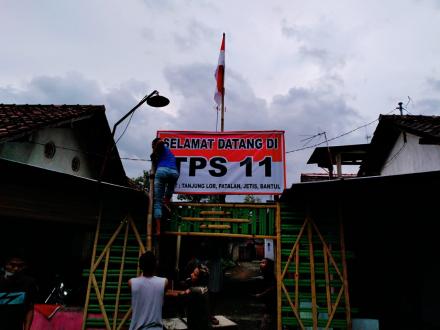 Persiapan Pemilu TPS 11 Tanjung Lor